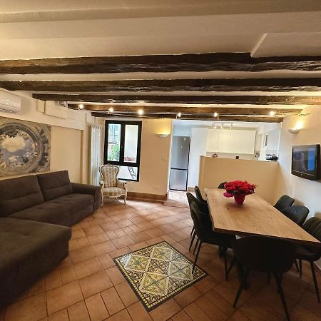 La Maison Di Trastevere Рим Экстерьер фото