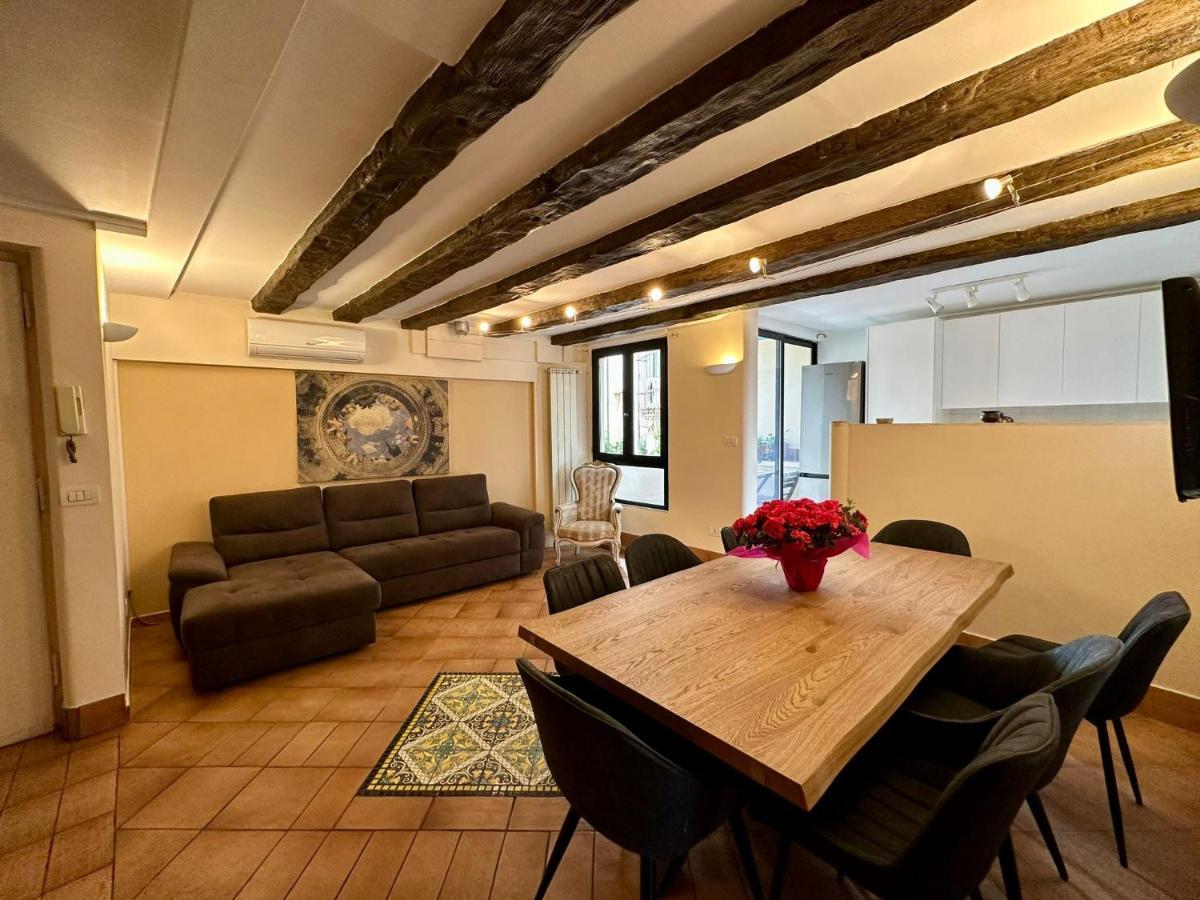 La Maison Di Trastevere Рим Экстерьер фото